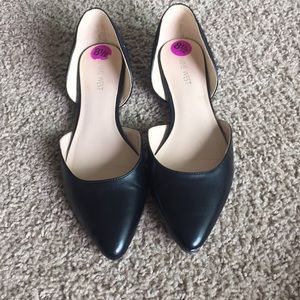 Nine West Black Flats w/ embellishment SZ 8.5